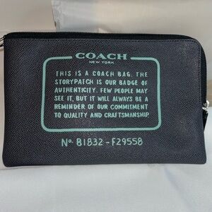 Coach Story Patch Corner Zip Wristlet Pouch Clutch Navy
